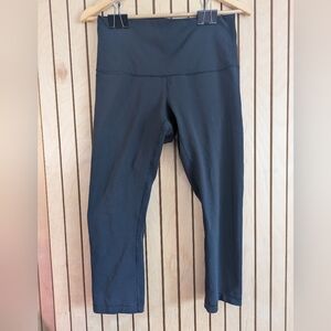 Lululemon Black Cropped Leggings